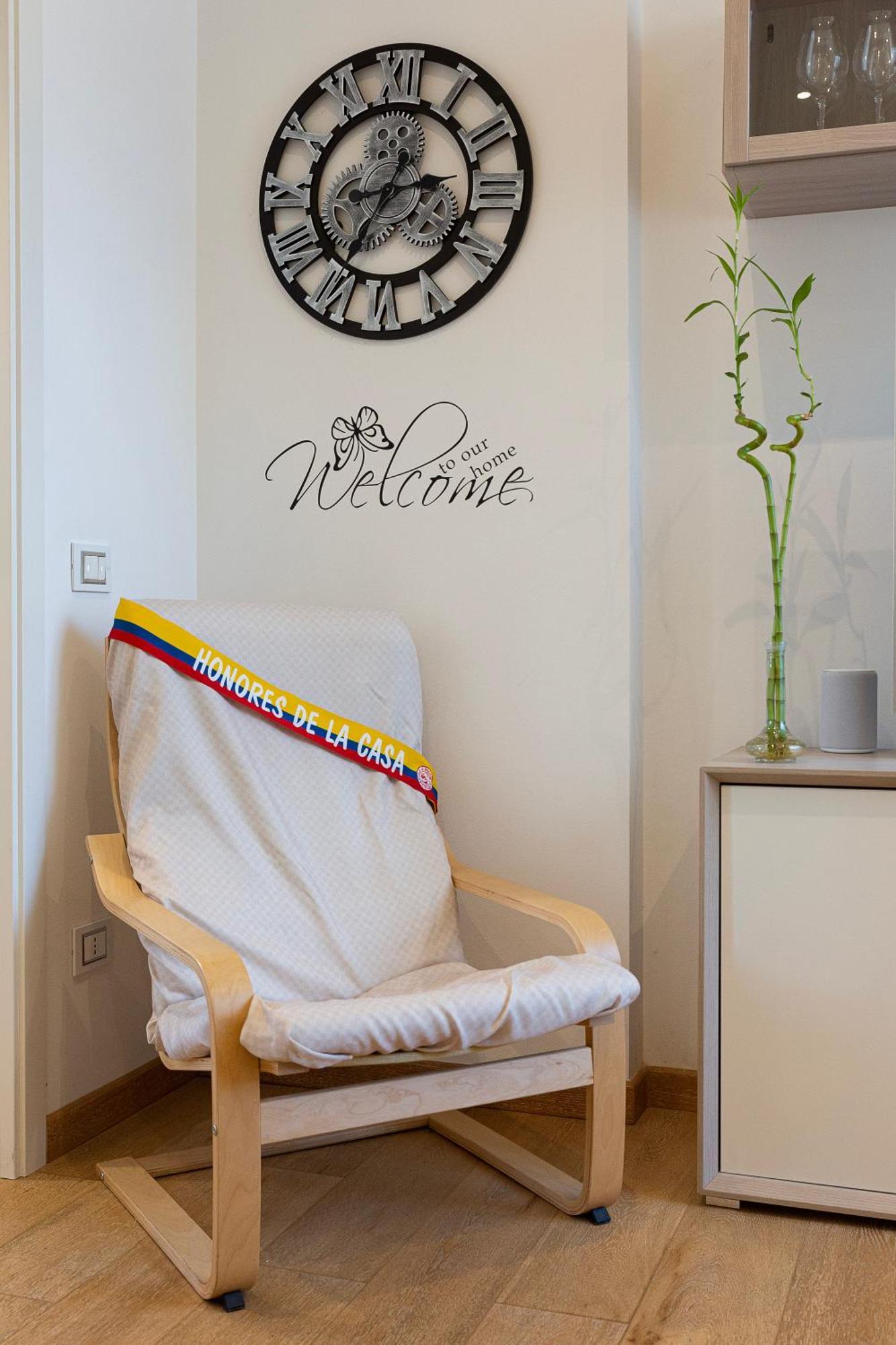 Flat 50m Station! Apartment Mailand